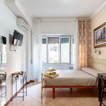 Vatican Rose Aparthotel