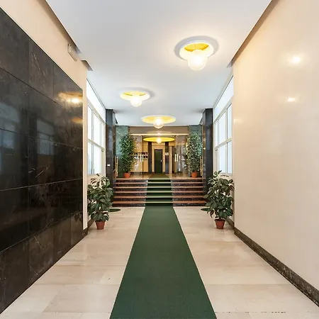 Vatican Rose Apart Otel *
