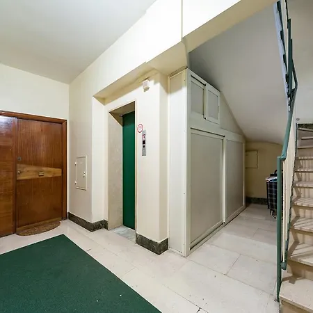 Vatican Rose Apart Otel